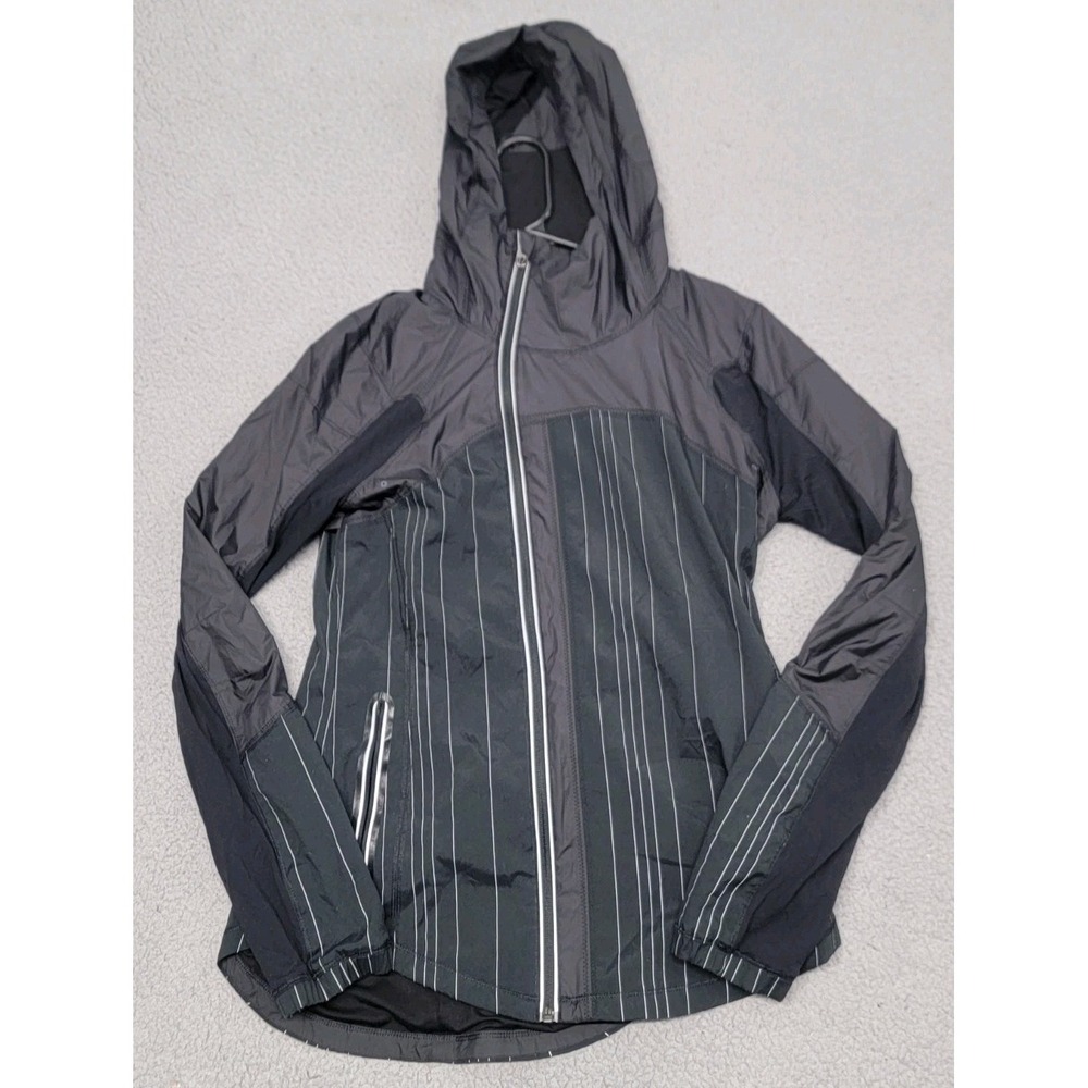 Lululemon Jacket Womens 8 Black Run Get Up Glow Reflective Full Zip Slim Track